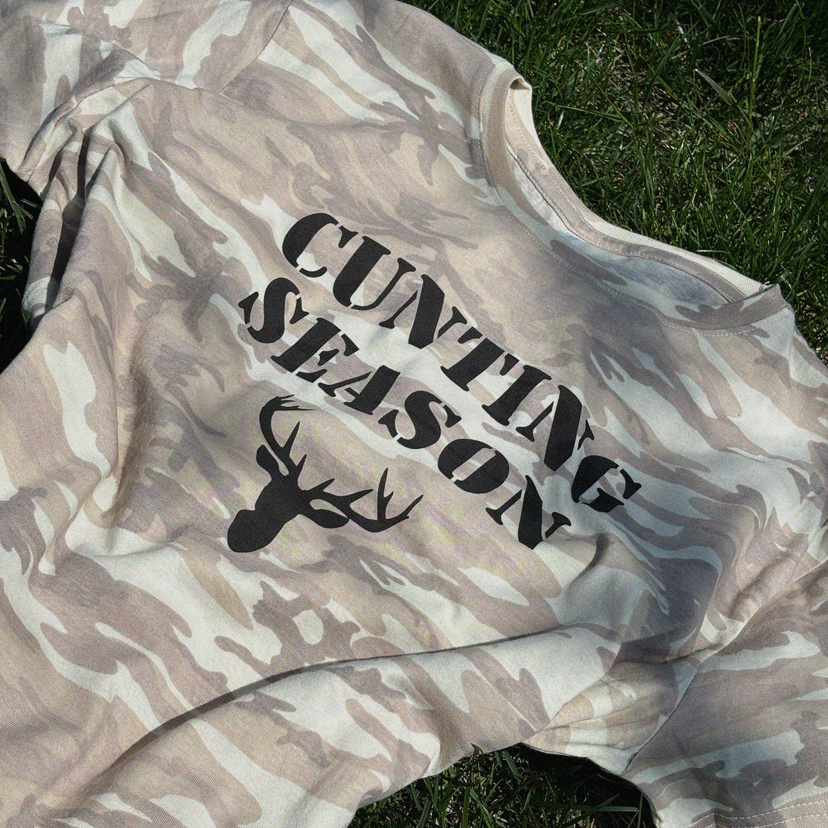 Dark Cunting Season Women&#39;s Fine Jersey Tee