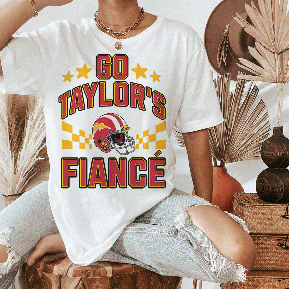 Sporty Taylor&#39;s Fiance Heavyweight Shirt