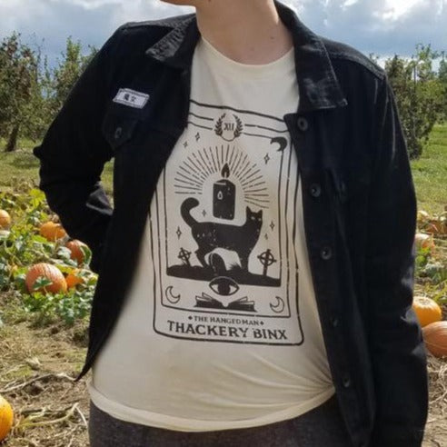 Thackery Binx Tarot Shirt