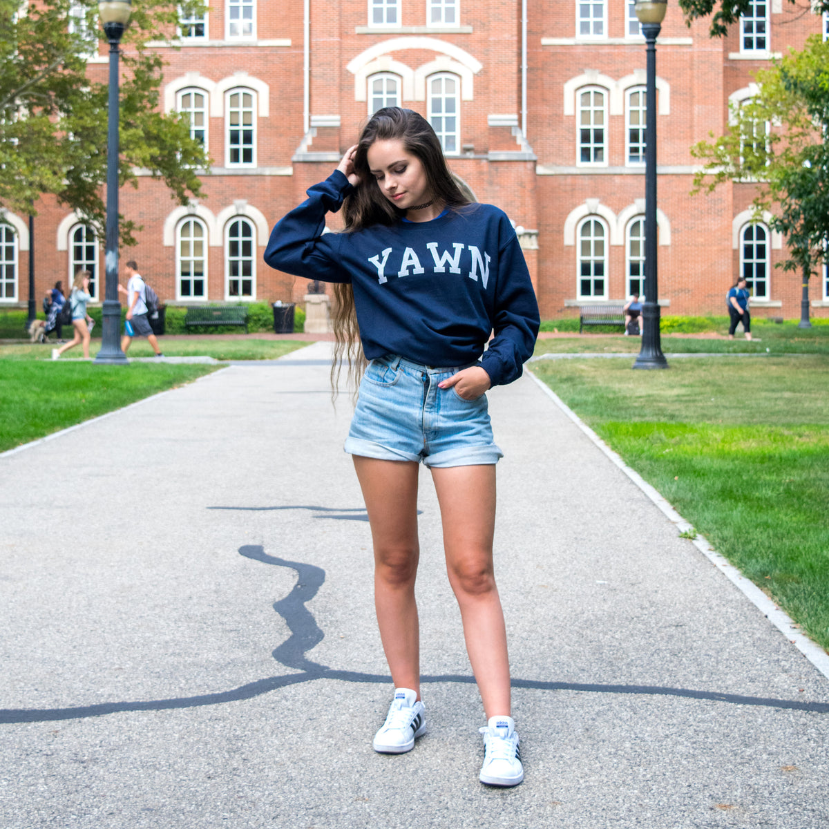 Yawn Sweatshirt - Femfetti