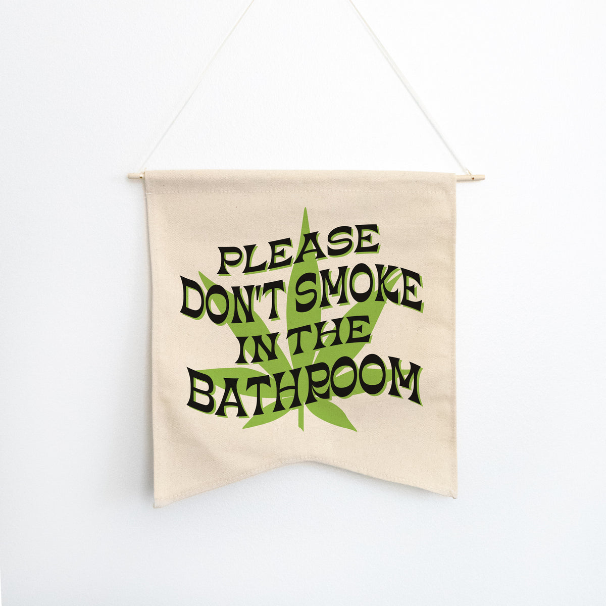 Don't Smoke In The Bathroom Wall Hang